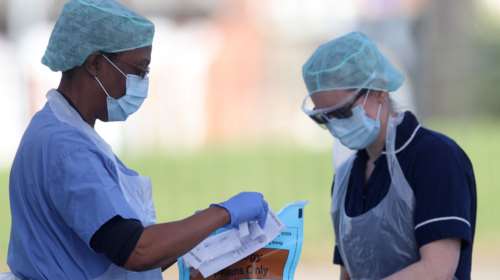 Βρετανία: 861 νεκροί σε ένα 24ωρο - 12.396 συνολικά - 103.903 τα κρούσματα