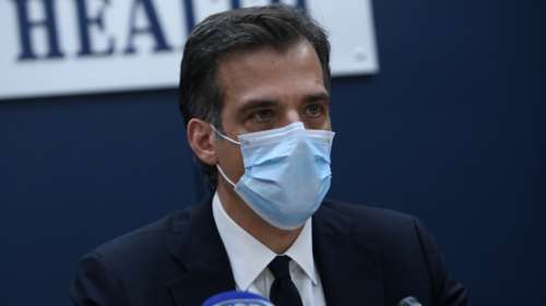 Εκπληξη από Αρκουμανέα: Μετά τον Φεβρουάριο θα αρχίσει ο εμβολιασμός του πληθυσμού