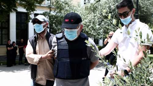 Δίκη ψευτογιατρού - Συγκλονίζει η μητέρα ανήλικης που πέθανε: &quot;Μας έλεγε πως θα δούμε νυφούλα την κόρη μας&quot;