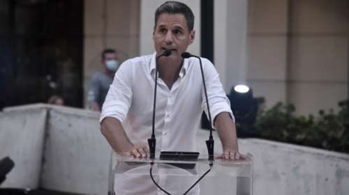 Καμία έκπληξη: Ο Πετράκος στηρίζει Τζόκοβιτς - "Λέγοντας όχι στην υποδούλωση γίνεσαι θρύλος"