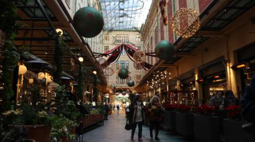 Χριστούγεννα: Αυτό είναι το εορταστικό ωράριο των καταστημάτων - Ανοιχτά τα μαγαζιά την Κυριακή