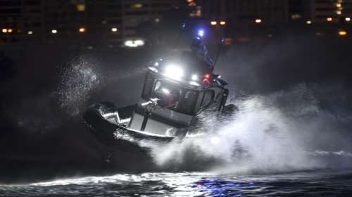 Φωτιά σε θαλαμηγό ανοιχτά του Κουφονησίου: Οι 22 επιβαίνοντες μεταφέρθηκαν στο λιμάνι