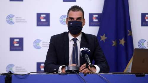Θεμιστοκλέους: Πάνω από 20 με 25.000 ραντεβού για εμβόλιο α&#39; δόσης καθημερινά