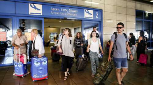 Ρεκόρ αφίξεων στα Χανιά: Αυξήθηκε κατά 268,9% η κίνηση των επιβατών μέσω του αεροδρομίου