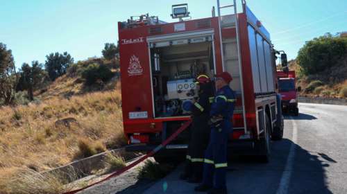 Τρίπολη: Υπό έλεγχο η πυρκαγιά στην περιοχή της Νεστάνης