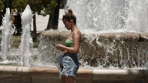 Καιρός: Ανεβαίνει ξανά η θερμοκρασία, 13-14 βαθμούς υψηλότερα για την εποχή το Σάββατο