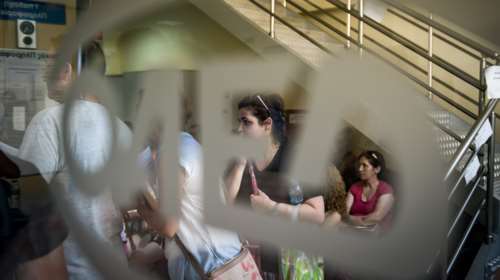 ΟΑΕΔ: Νωρίτερα καταβάλλονται επιδόματα ανεργίας, επίδομα μητρότητας και δώρο Πάσχα