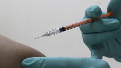 Εμβόλιο: Πώς θα μπείτε από σήμερα στην πλατφόρμα για να κλείσετε ραντεβού