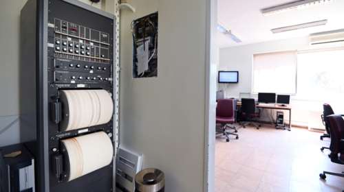 Τι συμβαίνει με τους απανωτούς σεισμούς στην Αττική - &quot;Καλό να υπάρχουν&quot; εξηγεί ο Ευθύμης Λέκκας