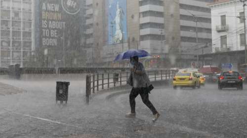 Κακοκαιρία Αθηνά: Πού θα χτυπήσει το Σάββατο με βροχές, καταιγίδες και χαλάζι - Το σκηνικό στην Αττική