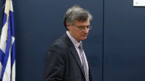 Οι Έλληνες ευγνωμονούν τον Σωτήρη Τσιόδρα - Πλημμύρισε &quot;ευχαριστώ&quot; το Twitter για τον πιο αγαπητό καθηγητή