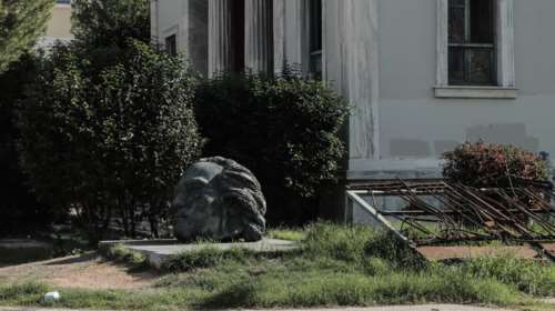 Πολυτεχνείο: Κομματικός καυγάς εν μέσω πανδημίας - Ώρα ευθύνης για τις πολιτικές δυνάμεις