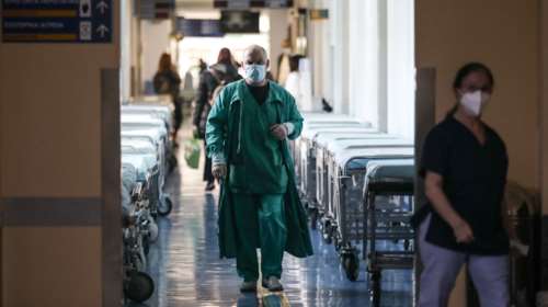 Καμπανάκι Εξαδάκτυλου: Περισσότερες οι εισαγωγές από τα εξιτήρια στα νοσοκομεία