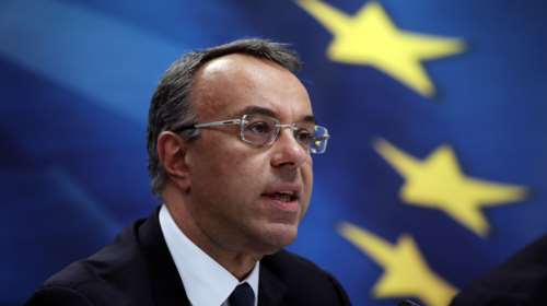 Σταϊκούρας: Έρχεται μείωση του ενοικίου στις επιχειρήσεις που πλήττονται από την κρίση, αλλά δεν έκλεισαν [Βίντεο]