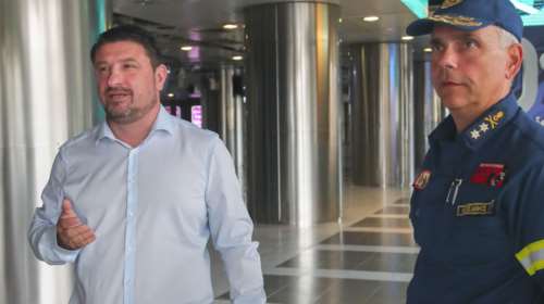 Αυστηρό μήνυμα Χαρδαλιά για Μύκονο: Δεν μπορούν να υπάρχουν περιοχές που να φαντάζουν εκτός νόμου