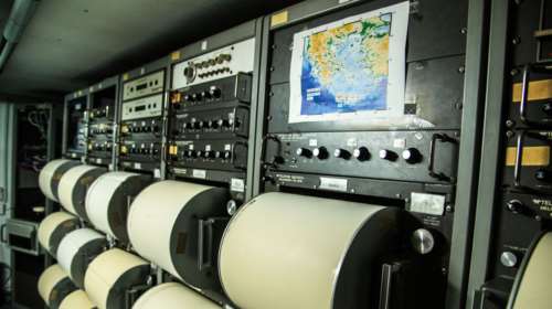 Παπαζάχος για σεισμούς στη Λέσβο: Πολλά μας ανησυχούν, δεν είναι καταιγίδα που τελειώνει σε ώρες - Κρατάει βδομάδες