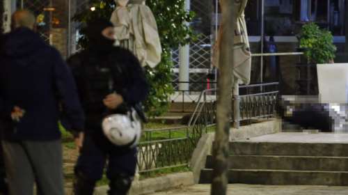 Εγκλημα στον Νέο Κόσμο: Νέο ξεκαθάρισμα λογαριασμών με έναν νεκρό σε μια πλατεία γεμάτη κόσμο