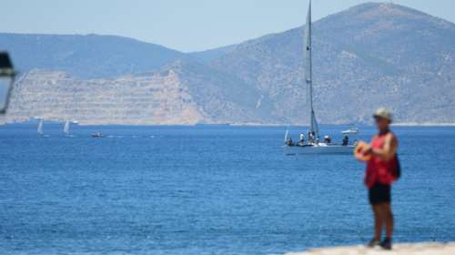 Πρώτο κύμα καύσωνα την Πέμπτη - Έως 37 βαθμούς το θερμόμετρο - Αλλάζει ο καιρός την Κυριακή