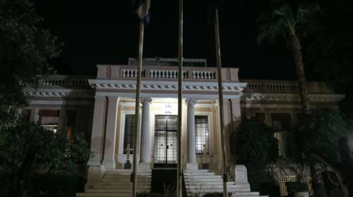 "Ουδέν σχόλιο": Η λιτή απάντηση του Μαξίμου για την ομιλία Σαμαρά κατά του γάμου των ομόφυλων ζευγαριών