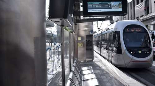 Παραμονή Πρωτοχρονιάς: Αναλυτικά τα τελευταία δρομολόγια σε Μετρό, Ηλεκτρικό, Τραμ για να μην... χάσετε το ρεβεγιόν