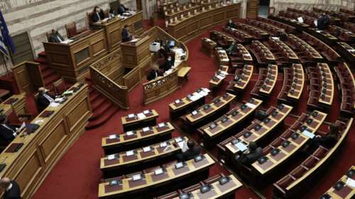 Βουλή: H "μάχη" για την ψήφιση του Προϋπολογισμού 2021 [live]
