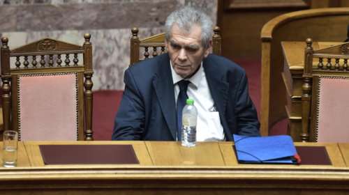 Novartis: Κλήθηκε σε απολογία ο Δημήτρης Παπαγγελόπουλος - Προθεσμία πήρε η Γιάννα Παπαδάκου