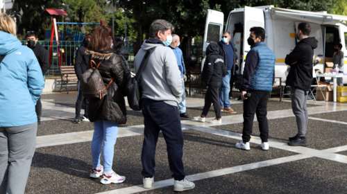 Ένα rapid test την εβδομάδα για τους ανεμβολίαστους εργαζόμενους του ιδιωτικού τομέα - Η νέα ΚΥΑ