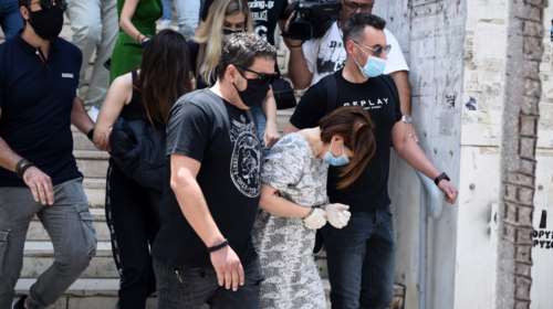 Δολοφονία ταξιτζή στον Εύοσμο: &quot;Τον σκότωσε για να τον κληρονομήσει&quot; - Μάνα και κόρη κατηγορεί η μία την άλλη