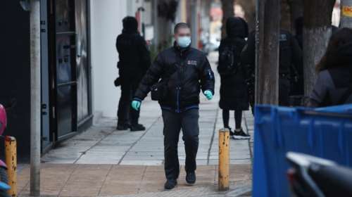 Ομόνοια: Πρόλαβαν τη συμπλοκή με τα μαχαίρια - Τέσσερις συλλήψεις πριν το &quot;ραντεβού θανάτου&quot;