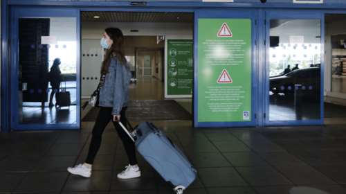 &quot;Η Ελλάδα τα καταφέρνει καλύτερα από τη Γερμανία&quot;: Ύμνοι της Tagesspiegel για το ψηφιακό πιστοποιητικό