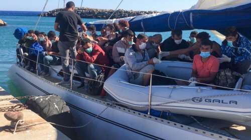 Κύθηρα: Εντοπίστηκαν στη στεριά 72 παράτυποι μετανάστες