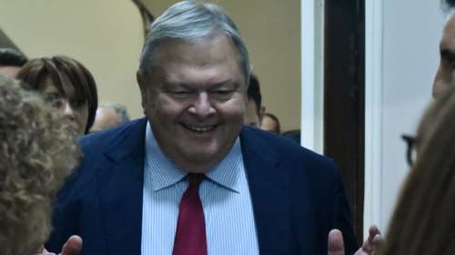 Με κορονοϊό στο Νοσοκομείο Σωτηρία ο Ευάγγελος Βενιζέλος