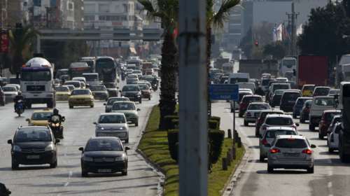 Τέλος χρόνου για τέλη κυκλοφορίας και κατάθεση πινακίδων: Οι οριστικές αποφάσεις του υπουργείου Οικονομικών