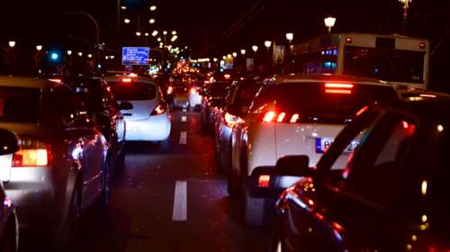 Τροχαίο στον Φάρο Ψυχικού - Τραυματίστηκε οδηγός μηχανής