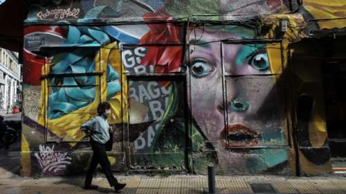 Κορονοϊός: 496 νέα κρούσματα στην Αττική και 423 στη Θεσσαλονίκη - &quot;Εκτινάχθηκαν&quot; Λάρισα και Ημαθία