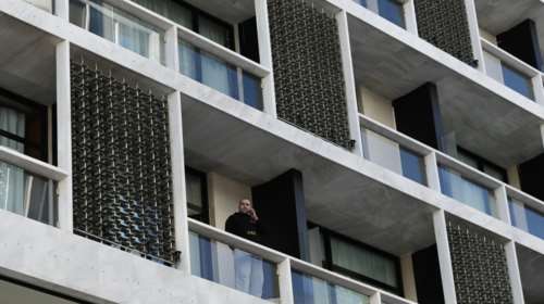 Ολόκληρη η τελική λίστα με τις 75 περιοχές των ξενοδοχείων καραντίνας