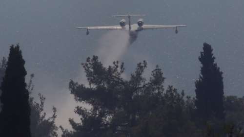 Φωτιά στην Αττική: Γιατί δεν πέταξε σήμερα το θηριώδες ρωσικό Beriev