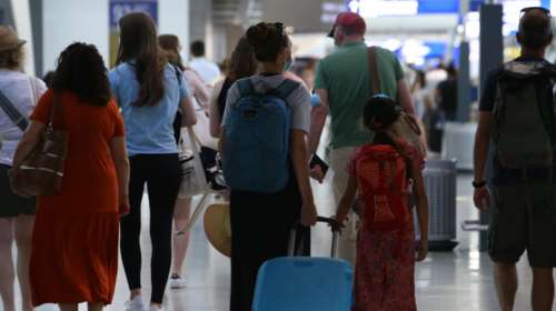 Στην Κρήτη το πρώτο κρούσμα της μετάλλαξης Ομικρον στην Ελλάδα - Πώς εντοπίστηκε