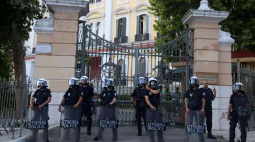 Με action cameras τα κράνη και οι στολές της αστυνομίας - Live εικόνα στο κέντρο επιχειρήσεων