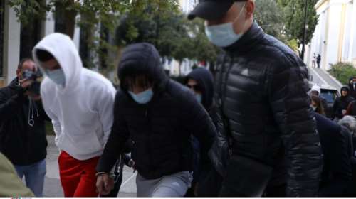 Κολωνός: Ελεύθερος ο τράπερ Thug Slime - &quot;Αν ασκούσα εγώ τη δίωξη, θα σας έστελνα ανακριτή&quot;, είπε ο εισαγγελέας