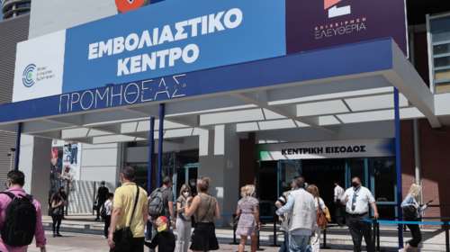 Κορονοϊός: Τα ρεκόρ κρουσμάτων και οι θάνατοι τρόμαξαν τους ανεμβολίαστους - Αυξήθηκαν οι εμβολιασμοί