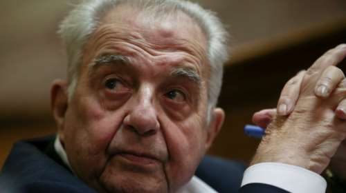 Φλαμπουράρης: Έκλεψαν το αυτοκίνητό του έξω από το σπίτι του στα Εξάρχεια