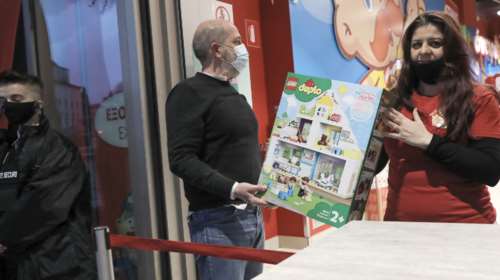 Λιανεμπόριο: Ερχονται click away και click inside στην Αθήνα από το Σάββατο