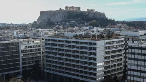 Ελαφρύνσεις φόρων 3,3 δις ευρώ στον προϋπολογισμό του 2022: Οι μισθωτοί του ιδιωτικού τομέα οι μεγάλοι κερδισμένοι