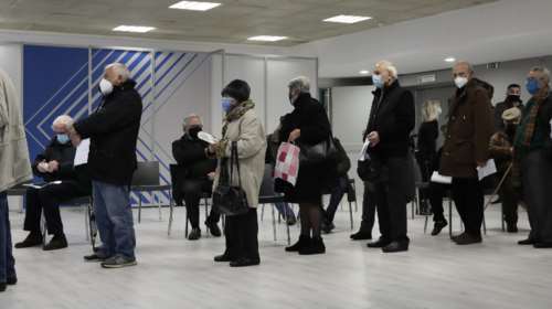 Κορονοϊός: Στο 90% όσοι άνω των 60 ετών έχουν εμβολιαστεί ή κλείσει ραντεβού - Από Δευτέρα τα πρόστιμα