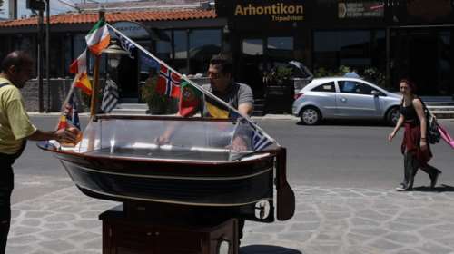 Αρση περιορισμών: Ανοίγει η εστίαση, ξεκινούν τα ταξίδια στα νησιά - Αρχή και για τις αθλητικές εγκαταστάσεις