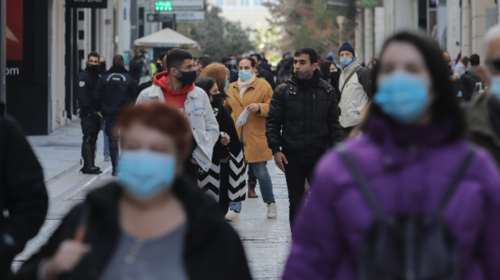 Κορονοϊός: Αύξηση κρουσμάτων μετά τα self test - Ανησυχία για τους 819 διασωληνωμένους - Non stop πίεση στο ΕΣΥ