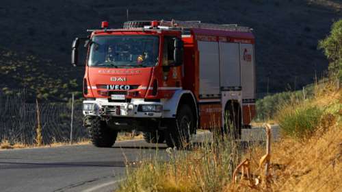 Φωτιά στη Λακωνία: Ισχυρές δυνάμεις της Πυροσβεστικής στη Γαρδενίτσα Μάνης