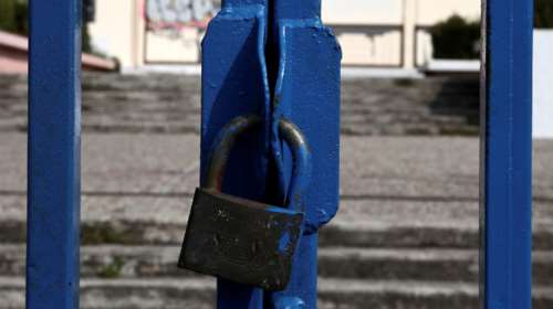 Κλειστά σχολεία την Τρίτη 4/2 λόγω σεισμών - Αναλυτικά η λίστα
