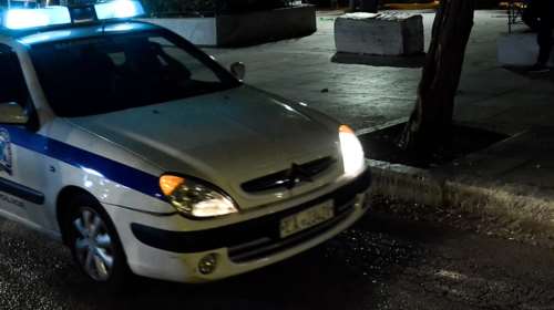 Νίκαια: Γυναίκα κατήγγειλε τον σύντροφό της ότι την μαχαίρωσε - Το θύμα κάλεσε το 100 βαριά τραυματισμένο